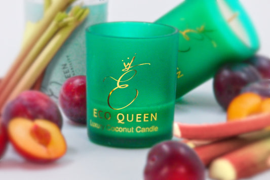 Black Plum & Rhubarb Coconut Wax Candle | Luxury, Plastic-Free, Leeds